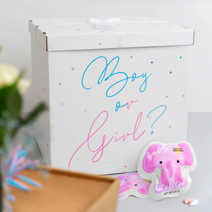 It's a Girl Stars & Moon Favor Pouches 24 pack 8.47 oz. Bag - Visit www.allcitycandy.com for great candy and delicious treats!